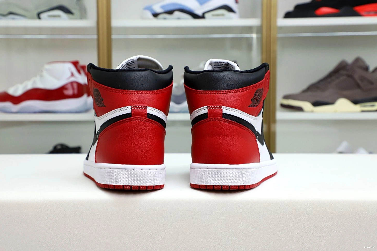 Retro 1 Toe Jordan (2016) Air Black 1120